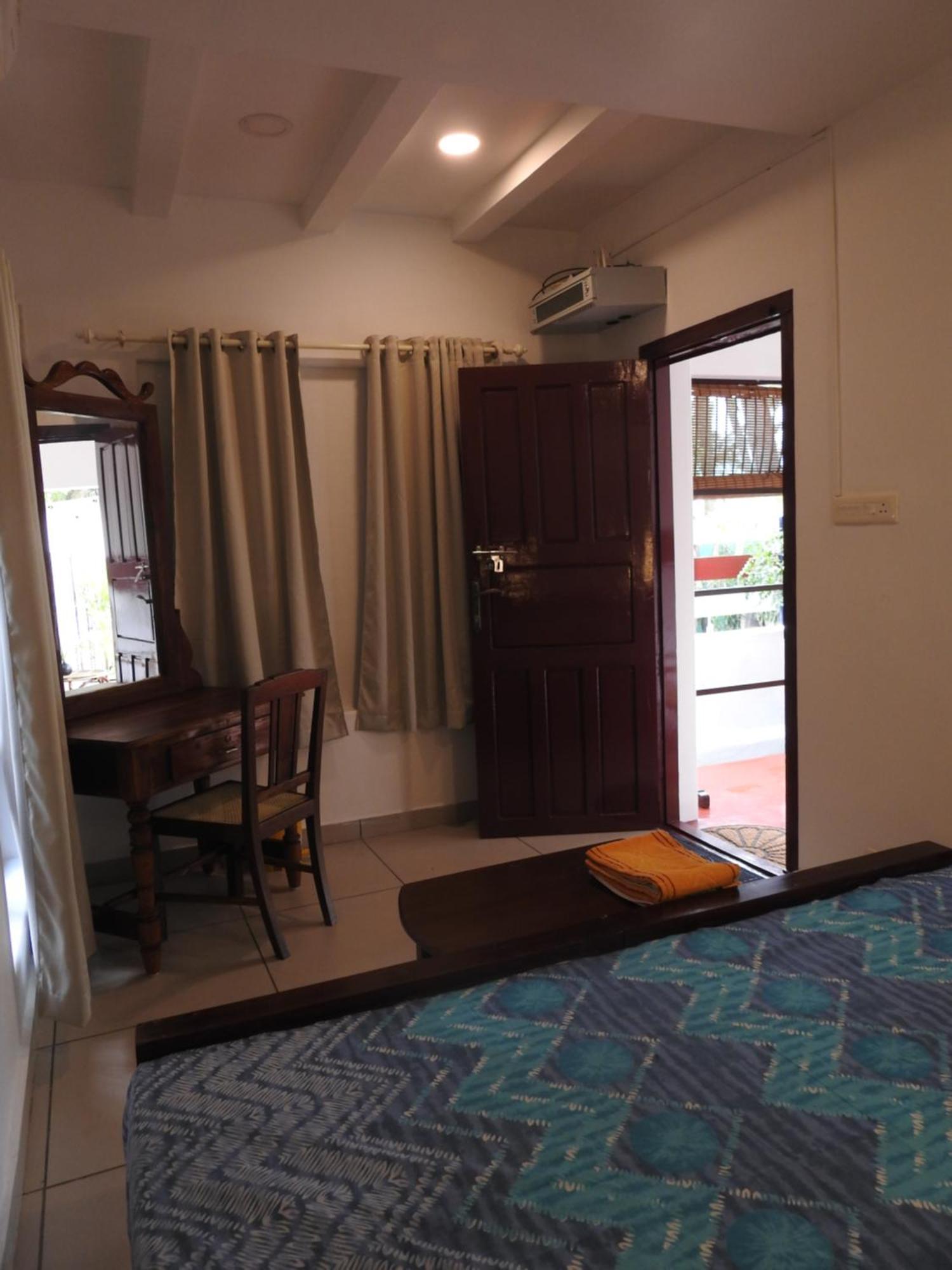 Shoreline Marari Beach Villa At Golden Beach Mararikulam Alappuzha Екстер'єр фото