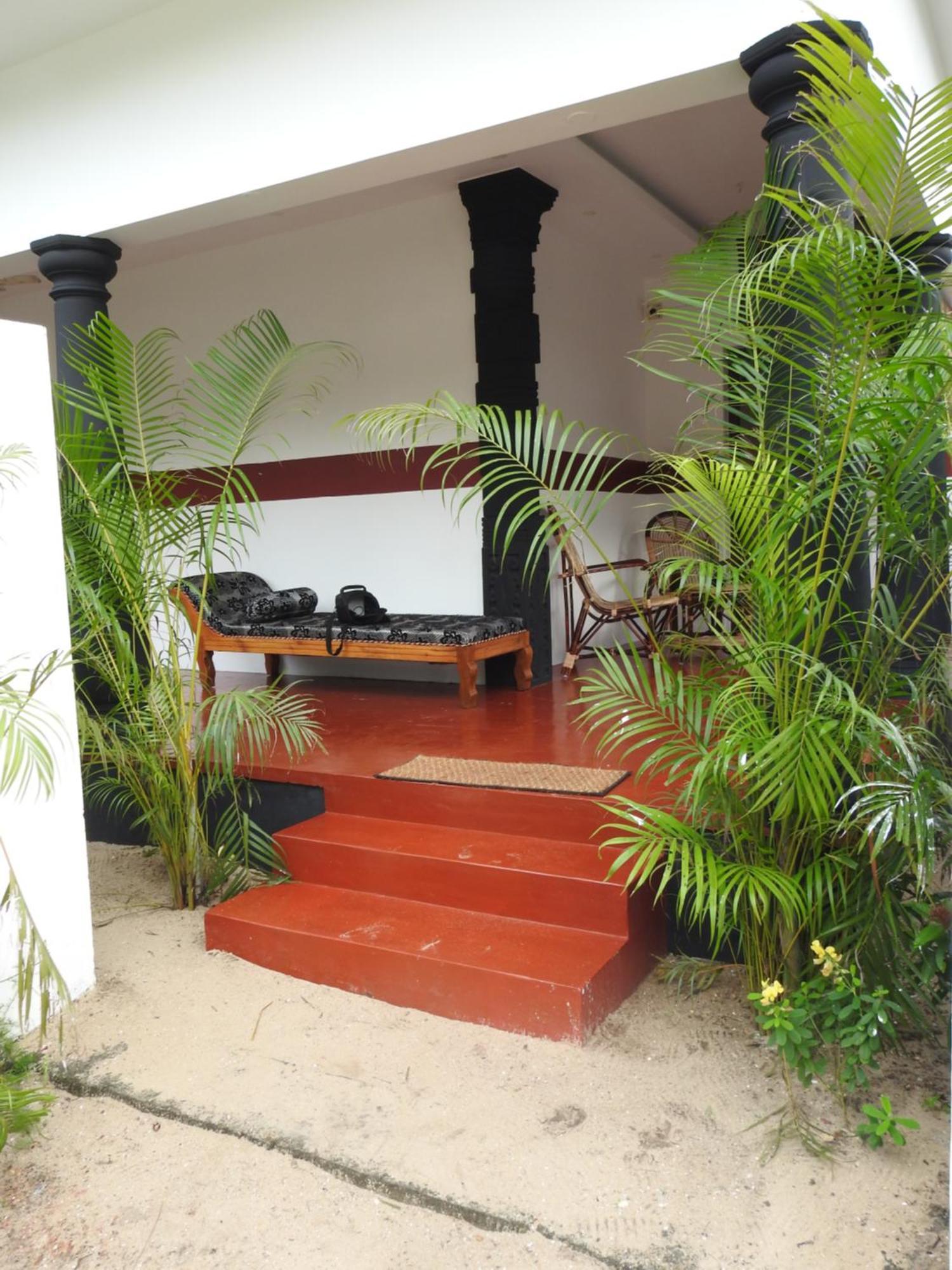 Shoreline Marari Beach Villa At Golden Beach Mararikulam Alappuzha Екстер'єр фото